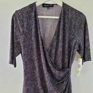 Jones of New York - short sleeve crossbody top